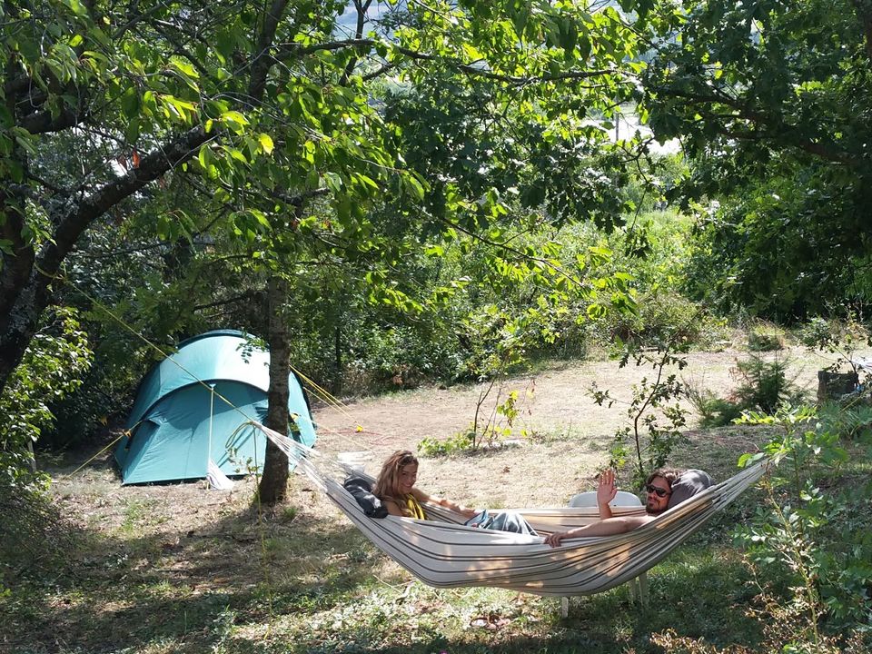 Vakantie naar Aire Naturelle de Camping Les Cerisiers in Maclas in Frankrijk