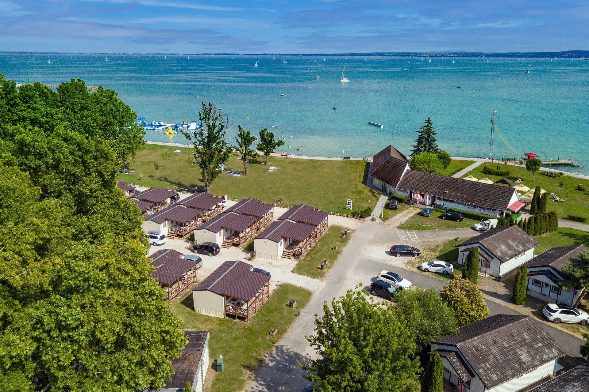 Balatontourist Camping & Bungalows Füred vanaf € 154,-!