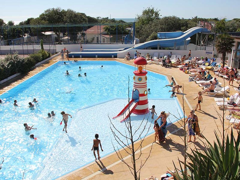 Camping Anse Des Pins vanaf € € 227,40,-!