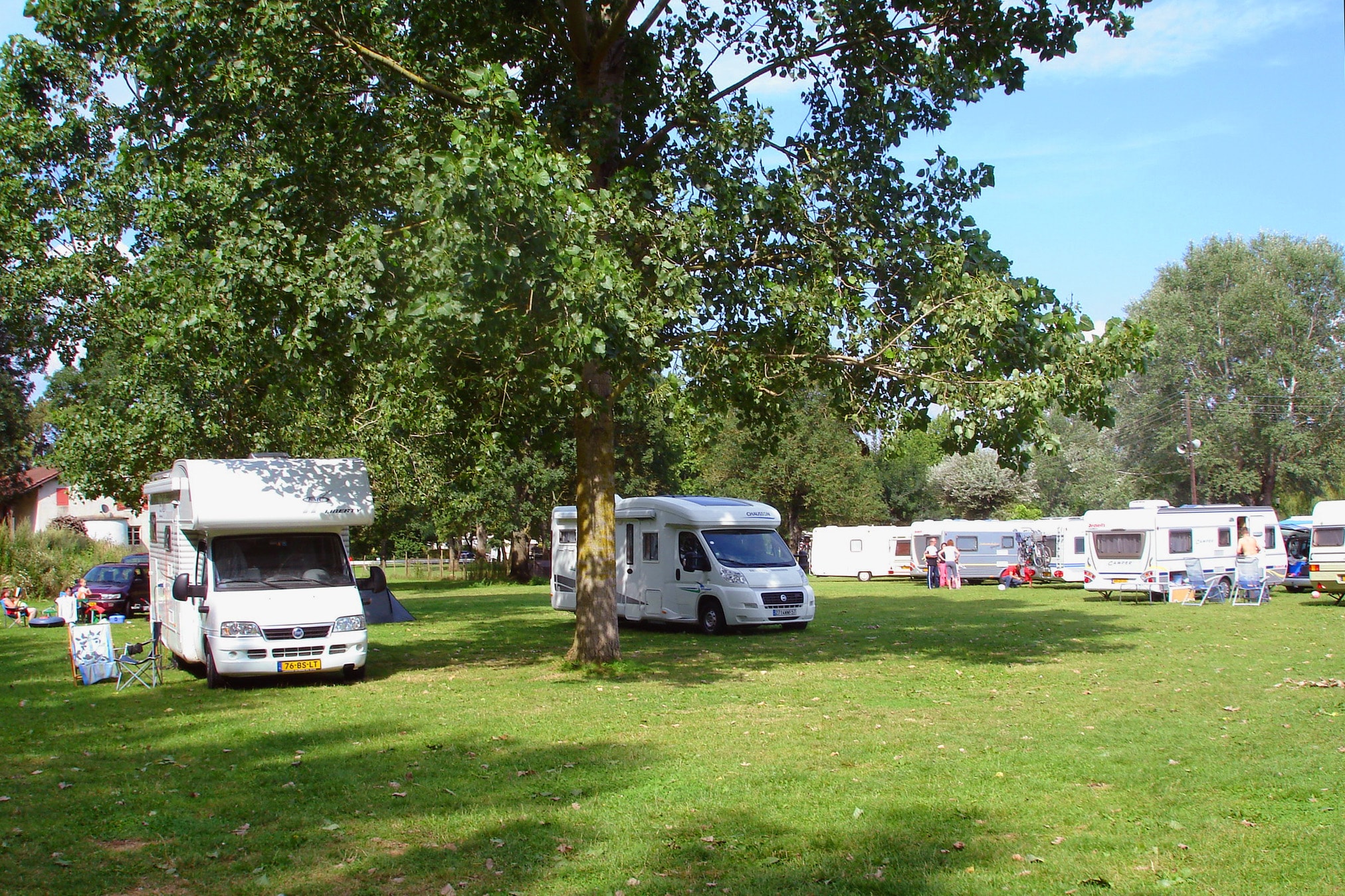 Camping Aux Rives Du Soleil vanaf € 121,-!