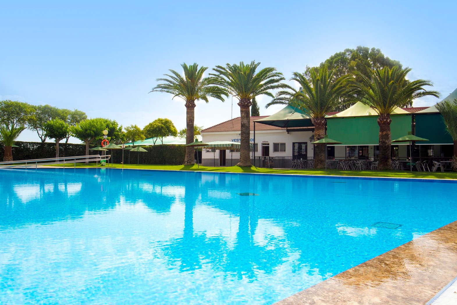 Camping Carlos III vanaf € € 224,00!