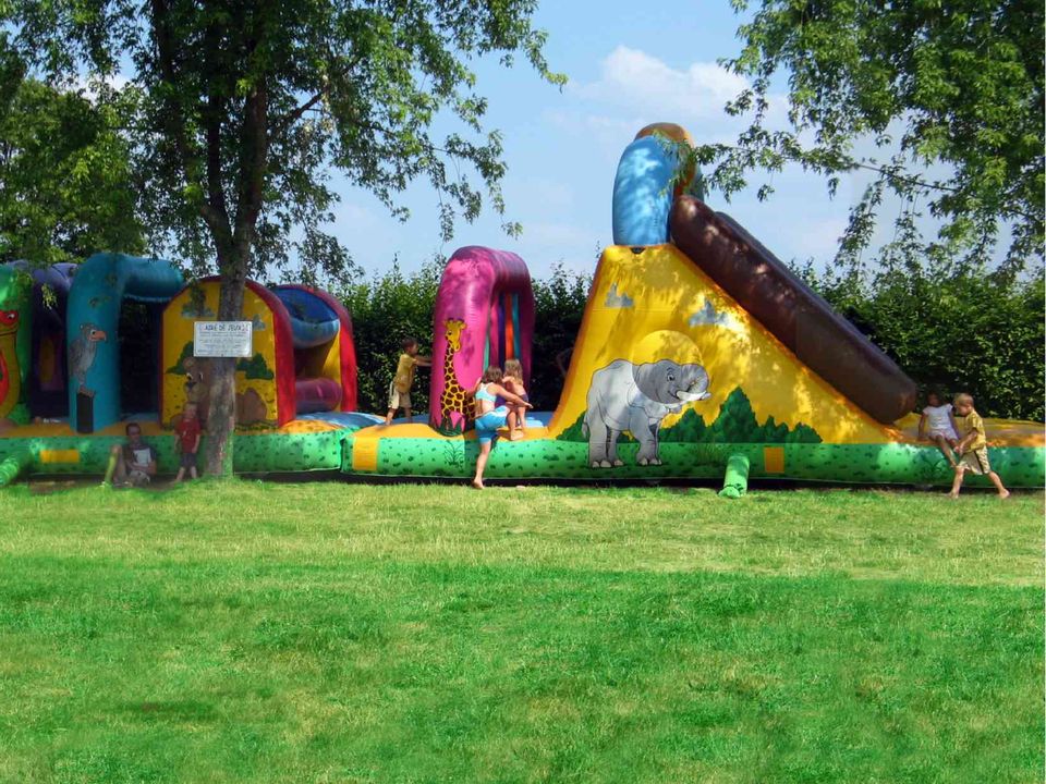 Camping Club Lac De Bouzey vanaf € 560,-!