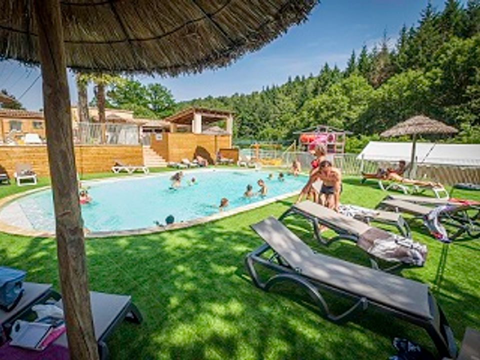 Vakantie naar Camping Coeur d'Ardèche in Saint Vincent De Durfort in Frankrijk