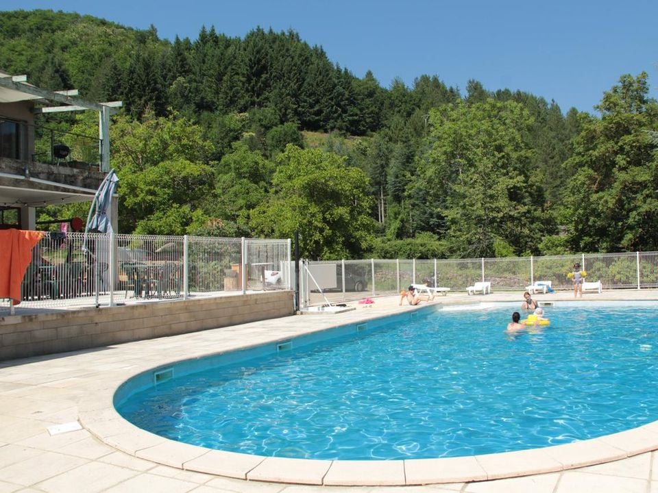 Vakantie naar Camping de L'Aiguebelle in Ispagnac in Frankrijk