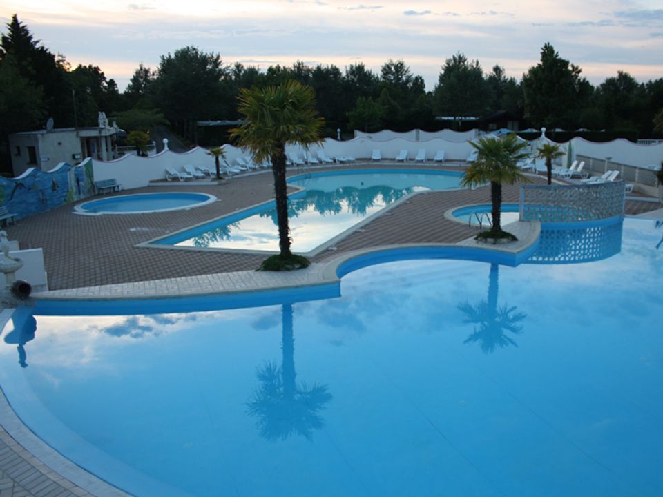 Camping De L'Estuaire vanaf € 400,-!