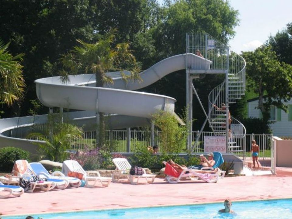 Camping De La Baie De Douarnenez vanaf € 196,-!