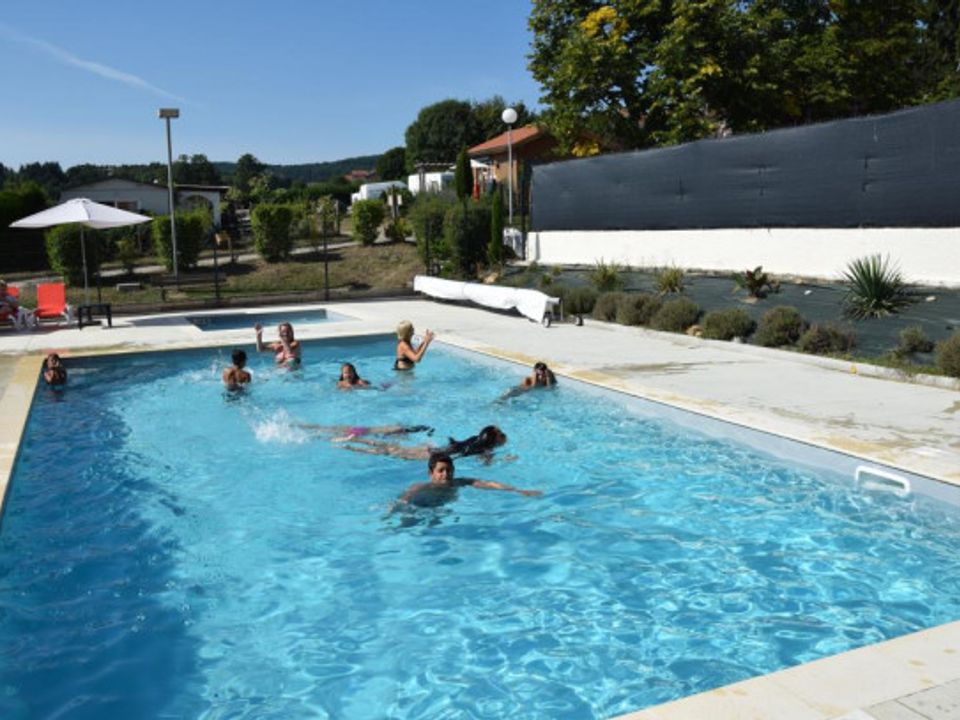 Vakantie naar Camping De La Belle Etoile in Saint Bonnet Le Chateau in Frankrijk