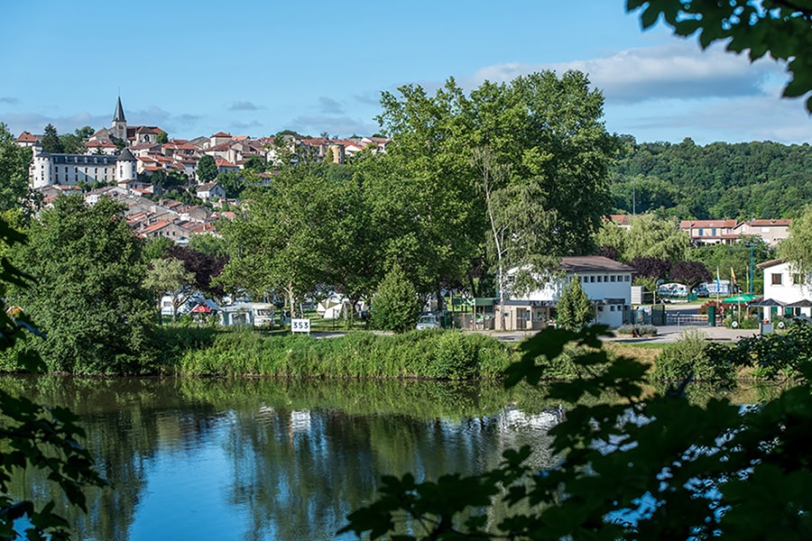 Vakantie naar Camping de la Moselle in Meurthe Et Moselle in Frankrijk