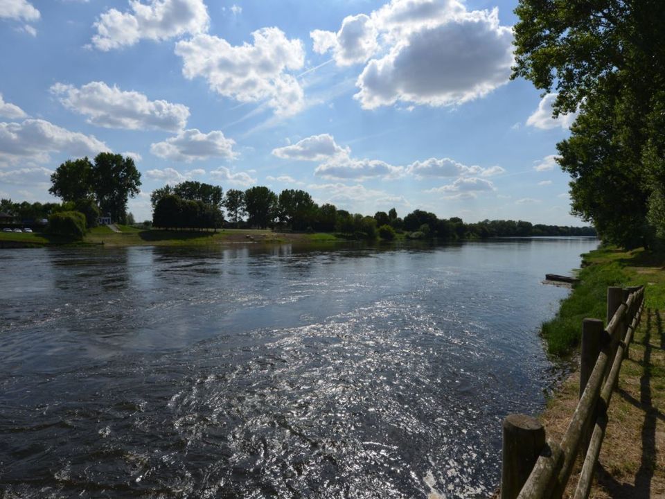 Vakantie naar Camping De La Motte in Marcilly Sur Vienne in Frankrijk