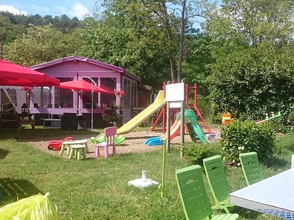 Camping De La Vallée Du Doux vanaf € 350,-!