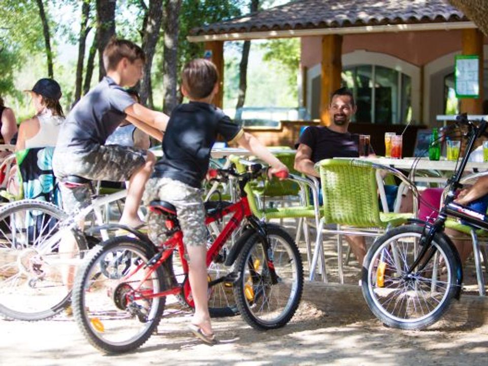 Camping Domaine Des Chenes Blancs vanaf € 245,-!