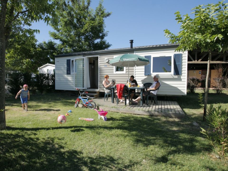 Camping Domaine Des Iscles vanaf € 217,-!