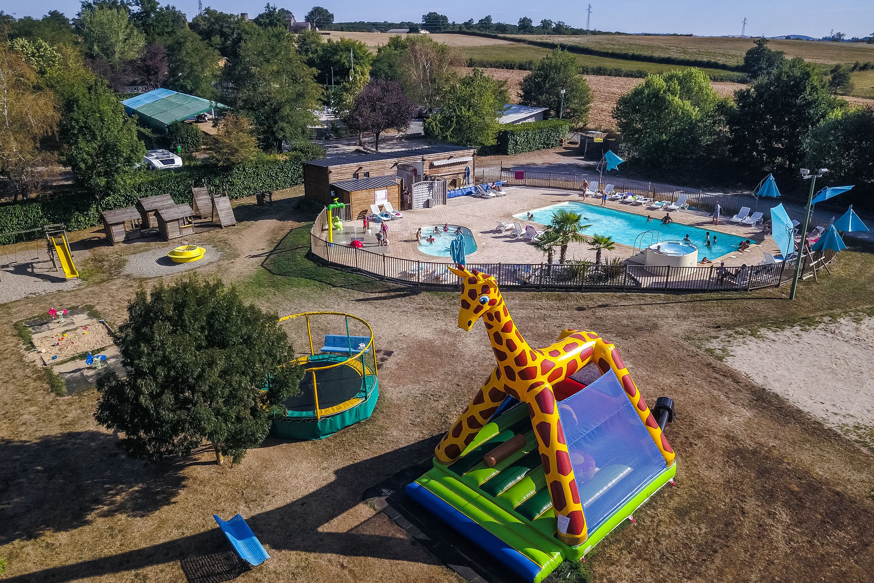 Vakantie naar Camping du Lac de Bonnefon in Aveyron in Frankrijk