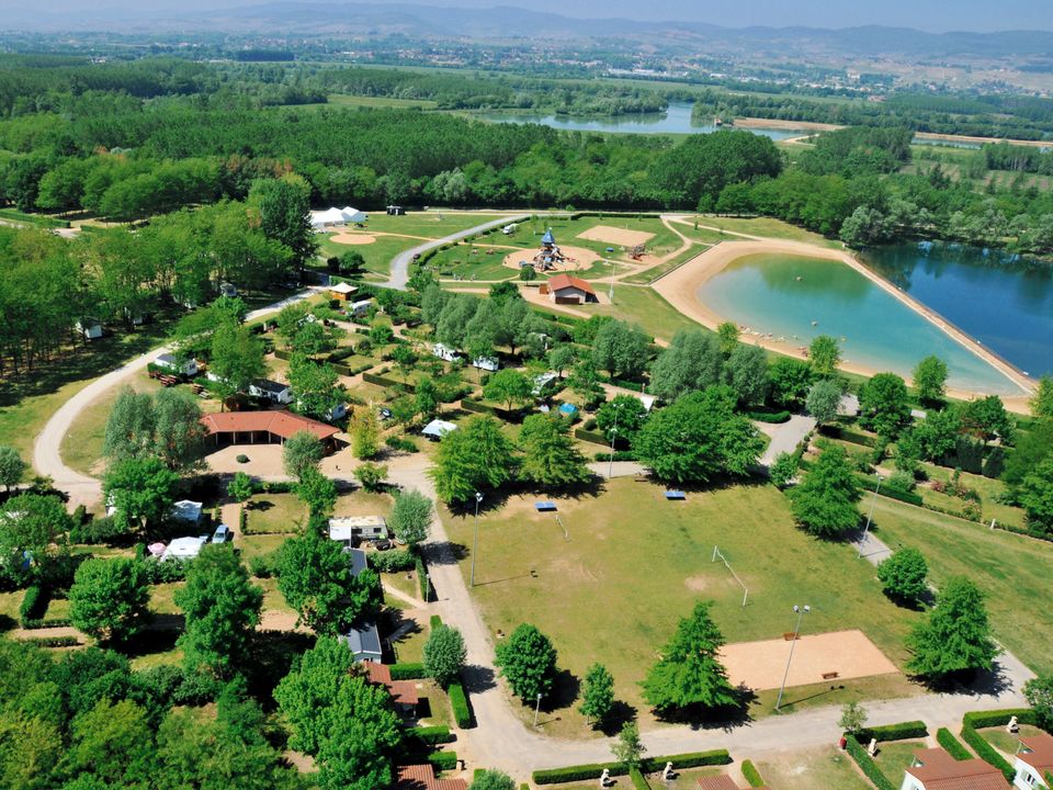 Vakantie naar Camping du Lac de Cormoranche in Cormoranche Sur Saone in Frankrijk