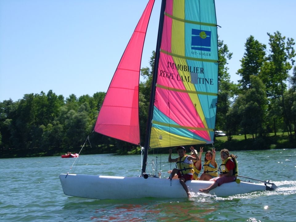 Camping Du Lac De Cormoranche vanaf € 187,-!