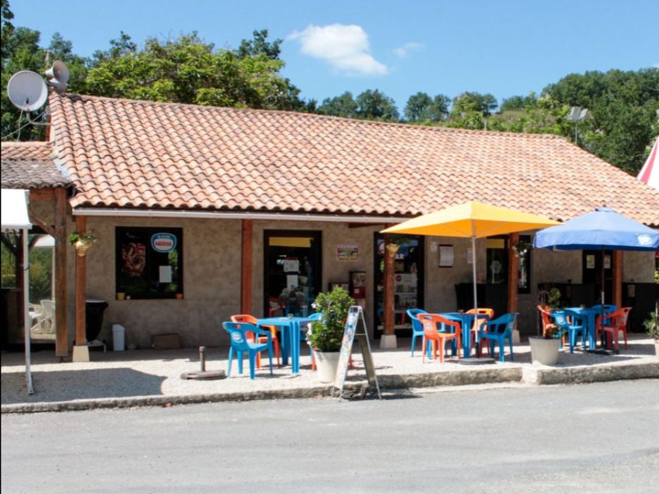 Camping Du Pont De Vicq En Perigord vanaf € 240,-!