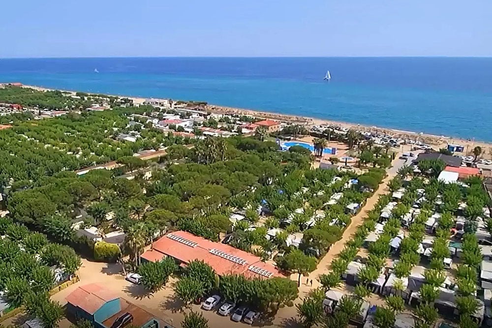 Camping El Pla De Mar vanaf € € 233,18,-!