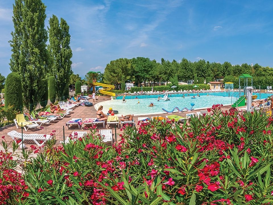 Camping Eurocamping Pacengo vanaf € 252,-!