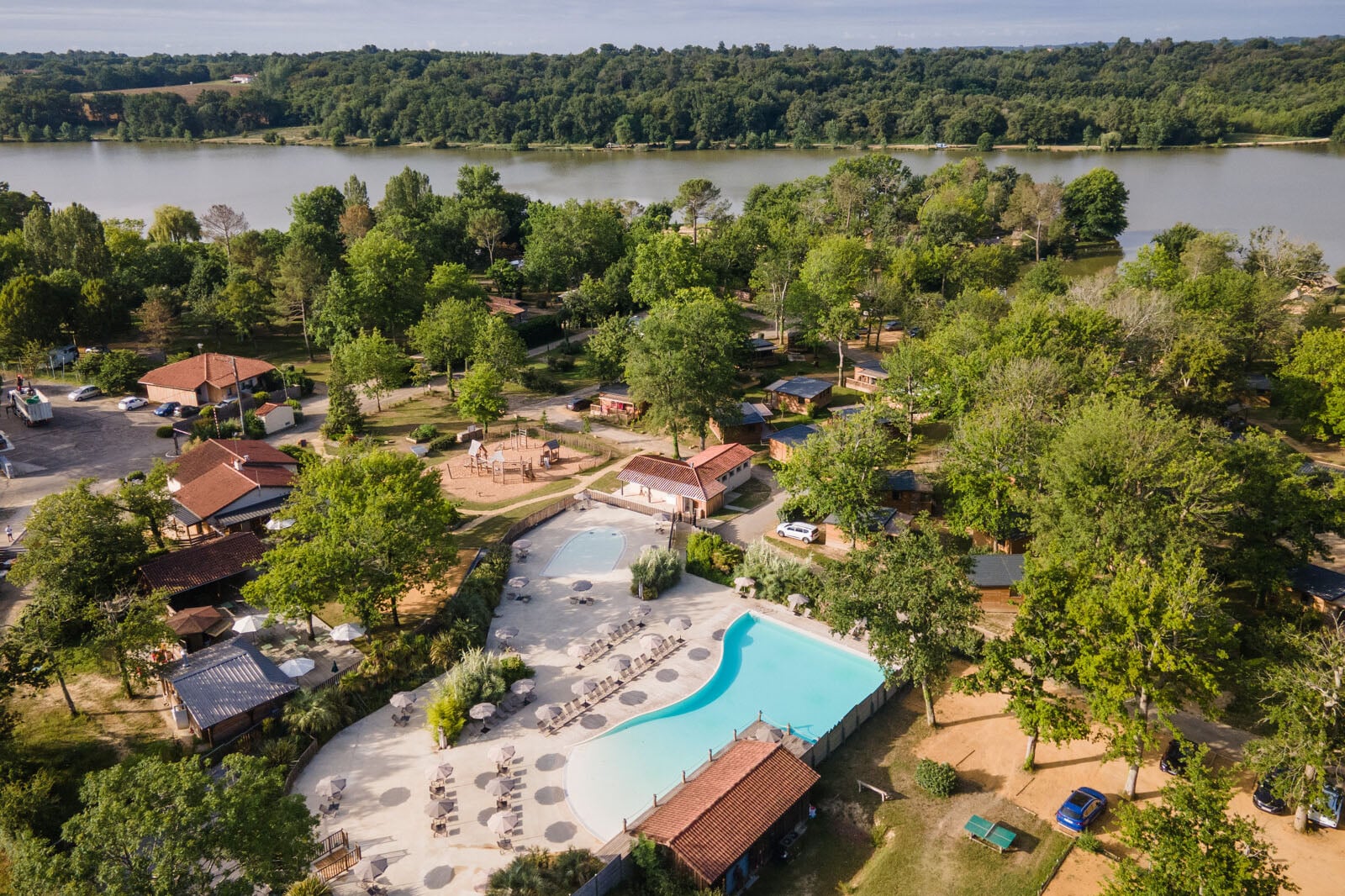 Vakantie naar Camping Huttopia Lac de l'Uby   Gers in Gers in Frankrijk