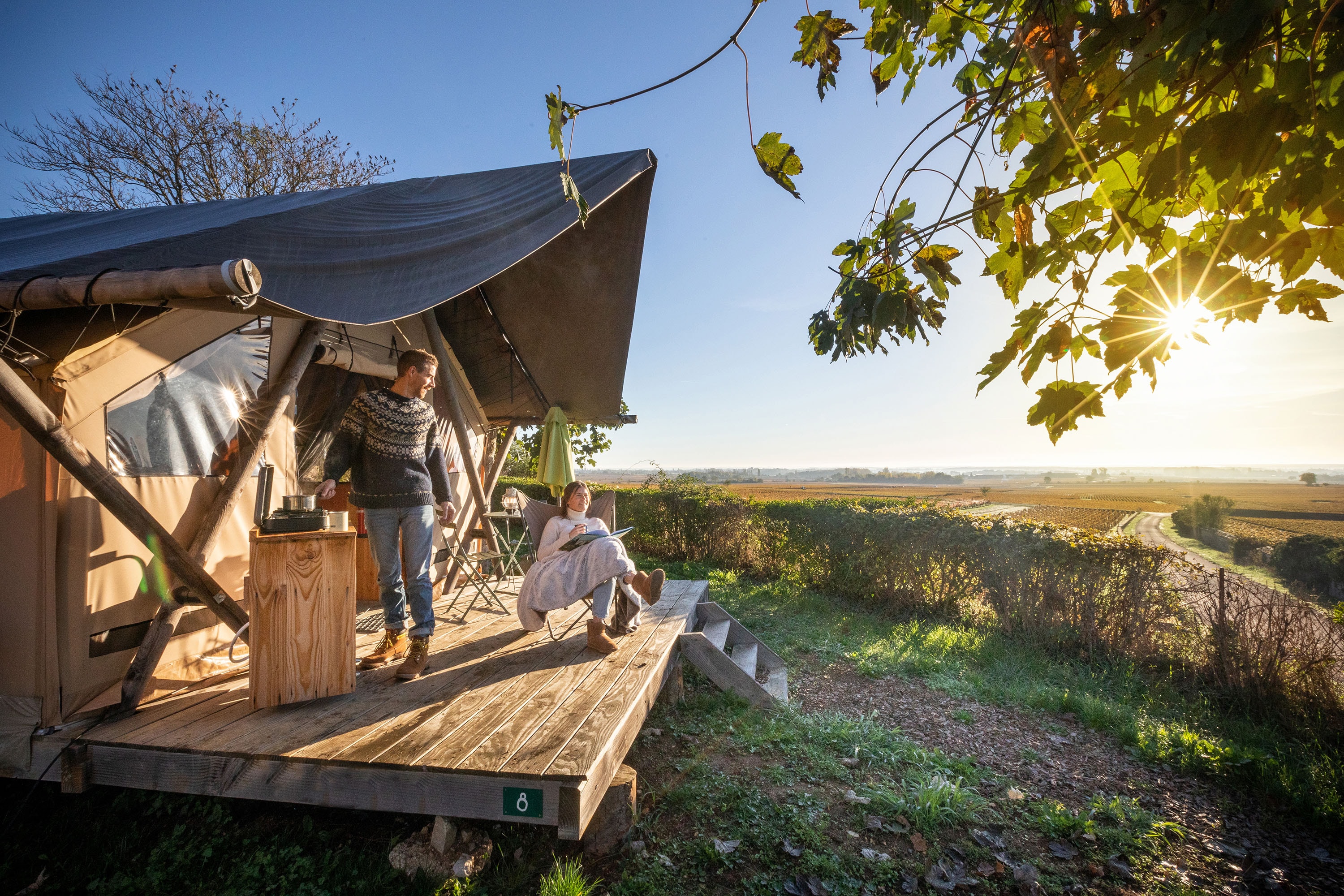 Vakantie naar Camping Huttopia Meursault in Côte D'Or in Frankrijk