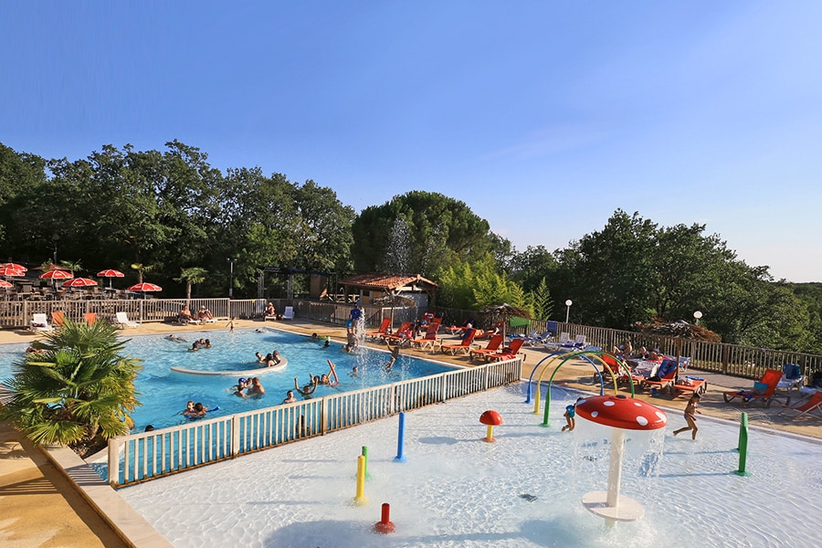 Camping KOAWA Les Reflets Du Quercy vanaf € € 279,60,-!