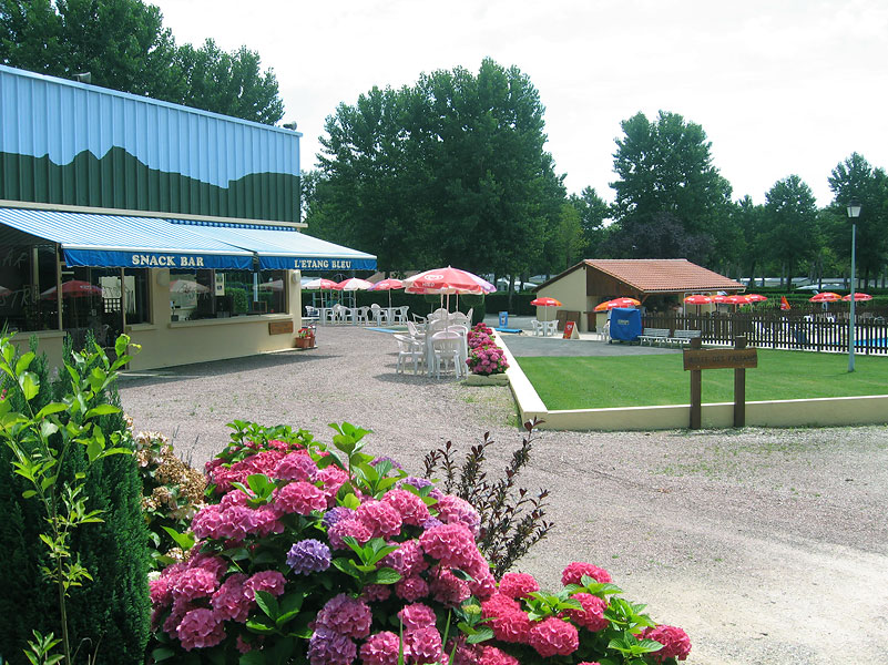 Vakantie naar Camping L'Etang Bleu in Dordogne in Frankrijk