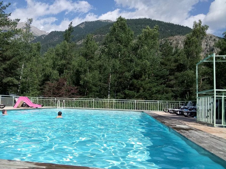 Vakantie naar Camping l'Iscle de Prelles in Saint Martin De Queyrieres in Frankrijk