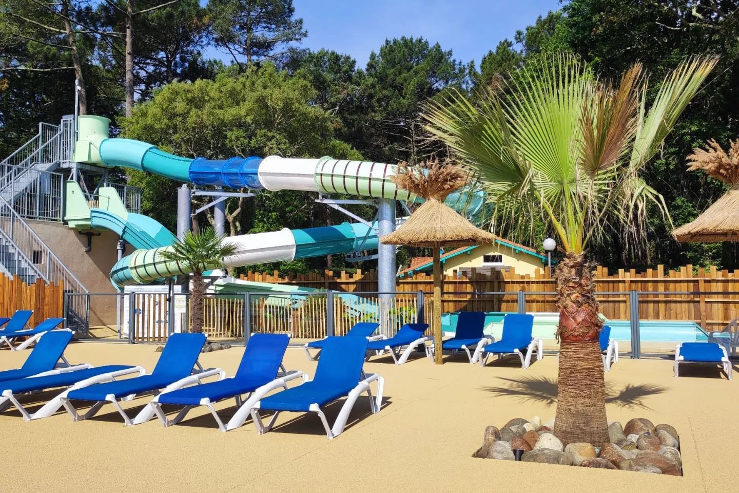 Camping La Côte vanaf € € 125,50,-!