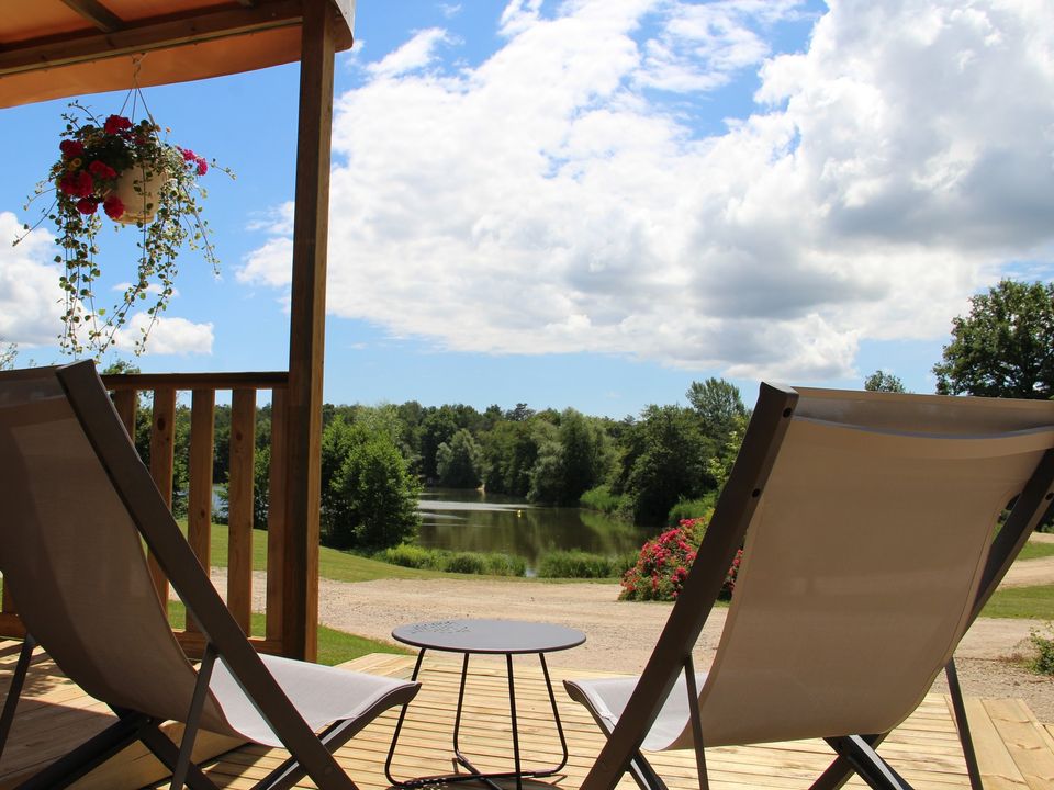 Vakantie naar Camping La Grange du Pin in Val Revermont in Frankrijk