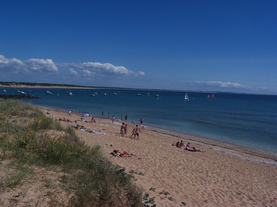 Vakantie naar Camping La Perroche Plage in Saint Pierre D Oleron in Frankrijk