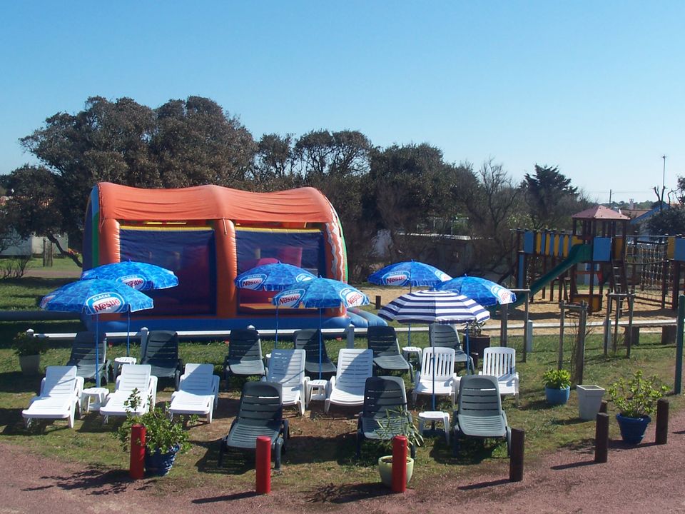 Camping La Perroche Plage vanaf € € 199,00!