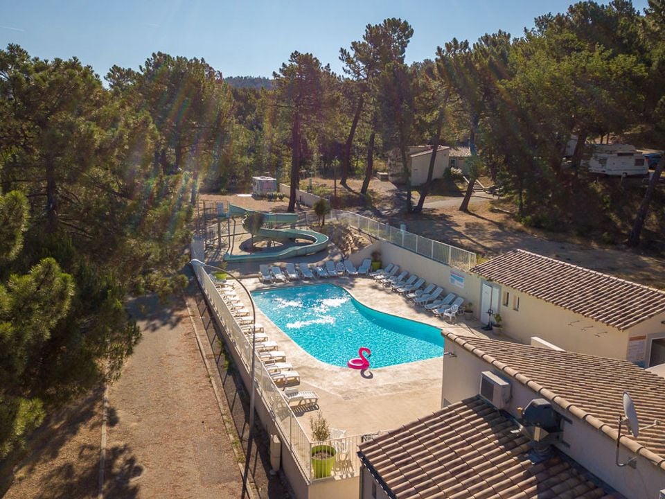 Vakantie naar Camping  La Pinède en Provence in Mondragon in Frankrijk