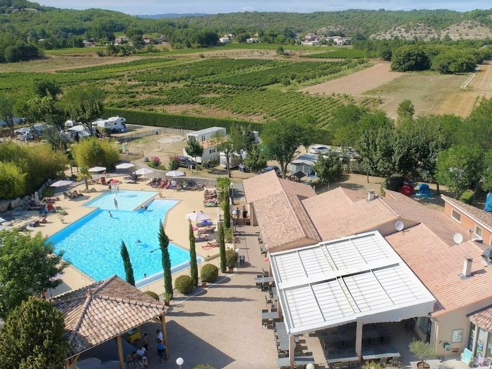 Vakantie naar Camping La Rouveyrolle in Berrias Et Casteljau in Frankrijk