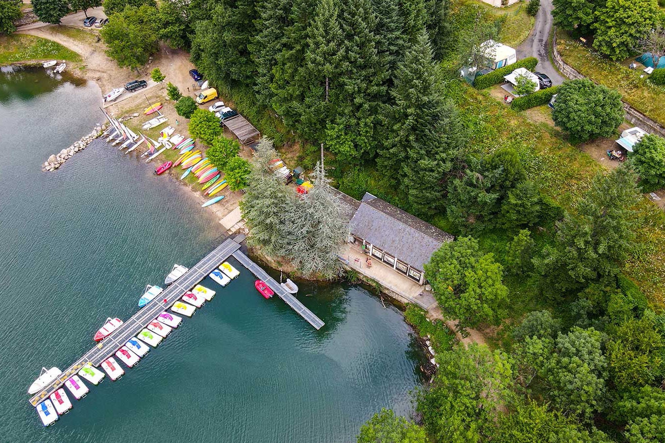 Vakantie naar Camping Lac de Villefort in Lozère in Frankrijk