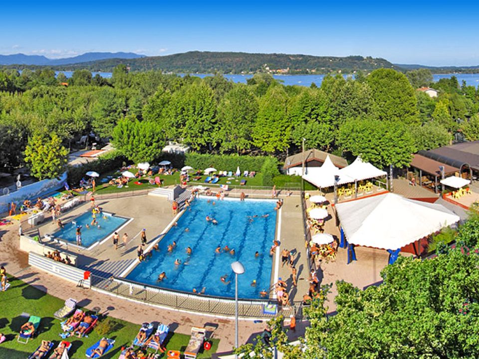 Vakantie naar Camping Lago Maggiore in Dormelletto in Italië