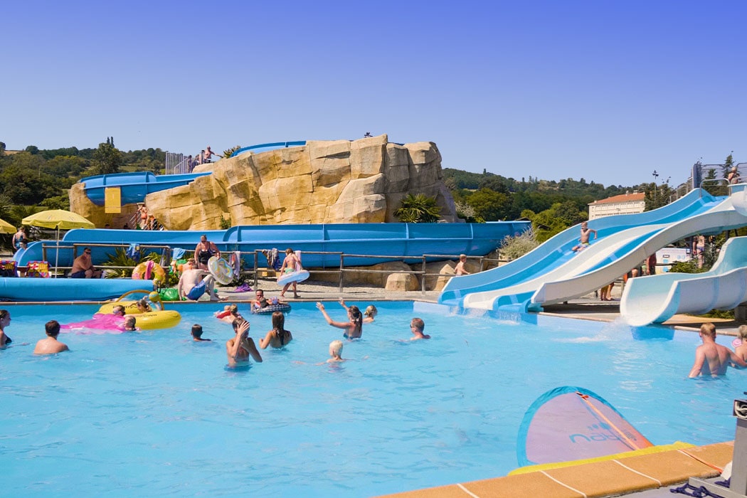 Vakantie naar Camping Le Château de Galaure   Marvilla parks in Châteauneuf De Galaure in Frankrijk