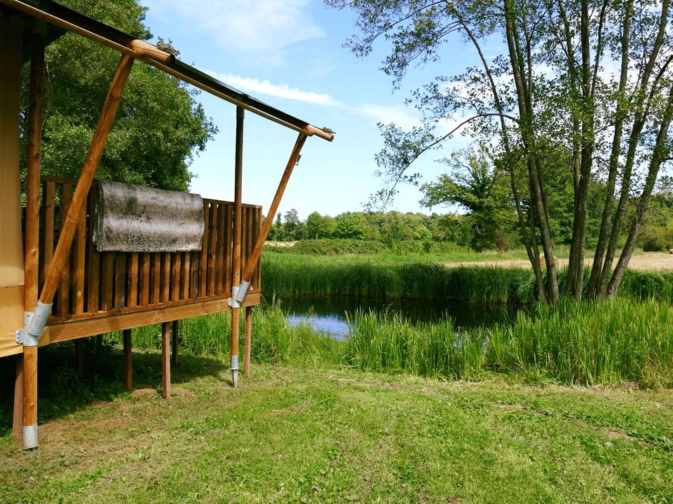 Vakantie naar Camping le Domaine du Buisson in Louvemont in Frankrijk