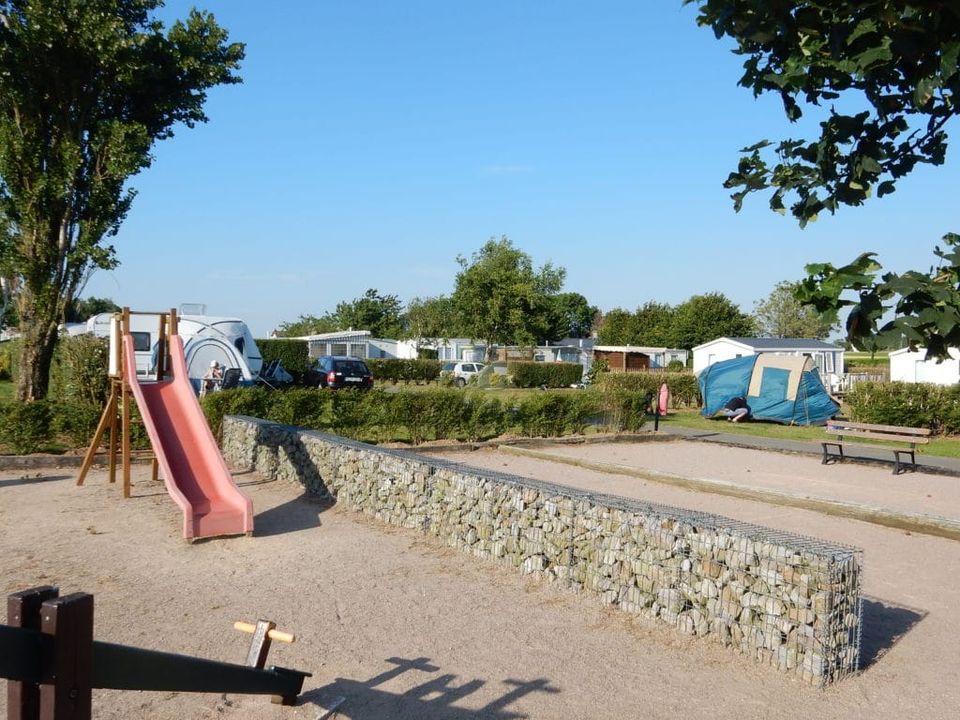 Camping Le Grand Hameau vanaf € 300,-!