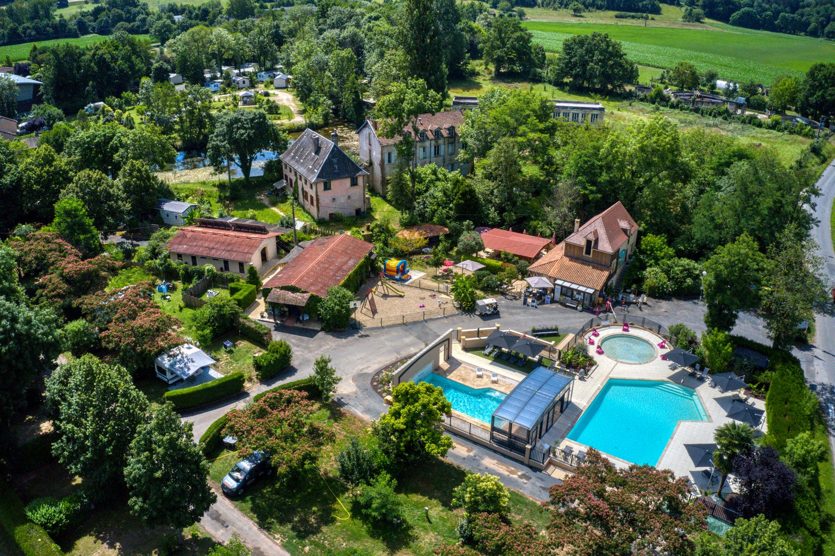 Vakantie naar Camping Le Moulin du Bleufond Lascaux in Dordogne in Frankrijk