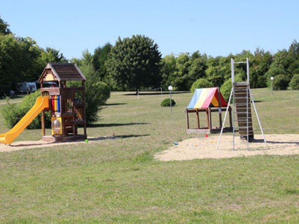 Camping Le Petit Trianon vanaf € 243,-!