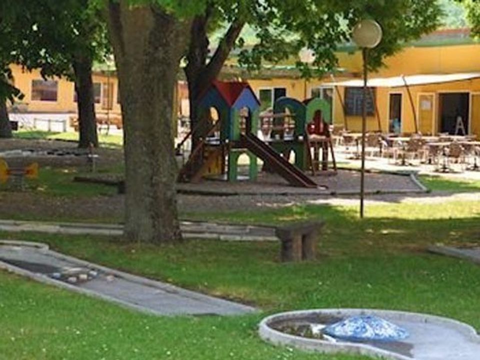 Camping Le Ranch Des Volcans vanaf € 495,-!