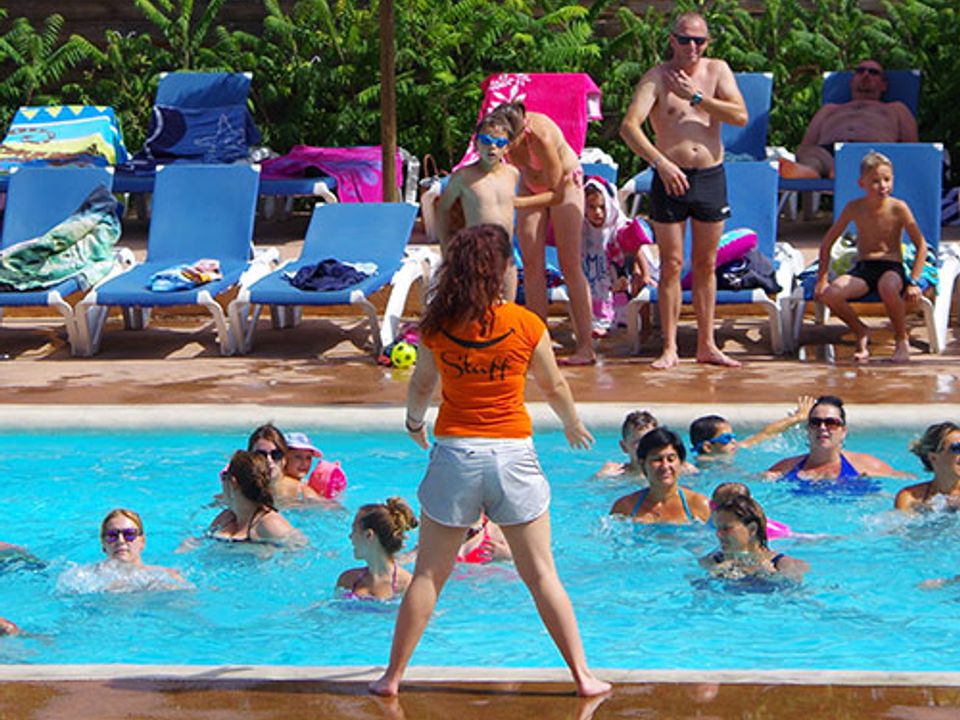 Camping Le Ruou   Camping Paradis vanaf € 179,-!