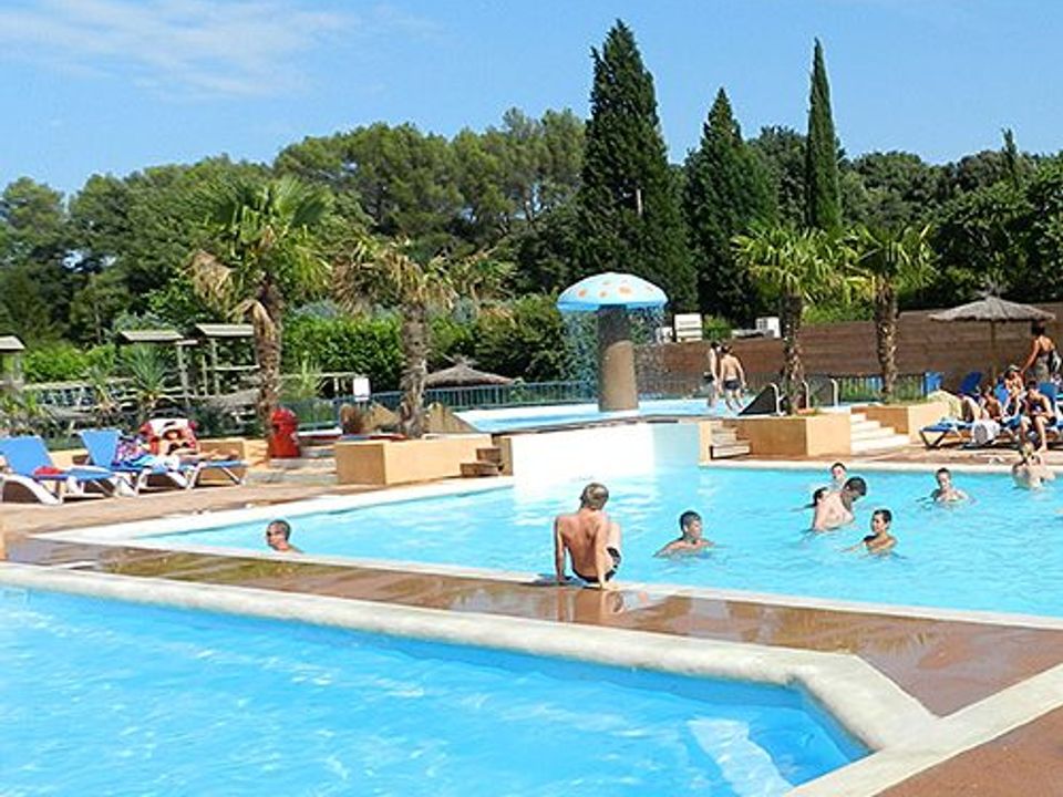 Camping Le Ruou   Camping Paradis vanaf € 179,-!