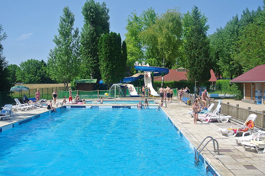 Camping Le Val D'Amour vanaf € € 111,50,-!