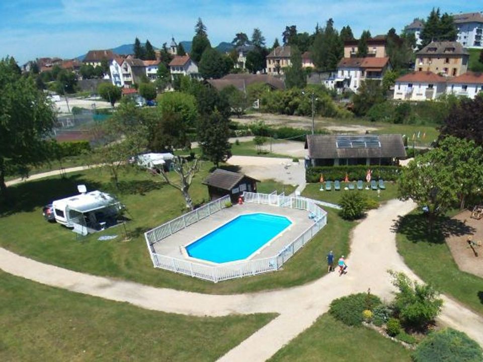 Camping Les Bords Du Guiers vanaf € € 280,00!