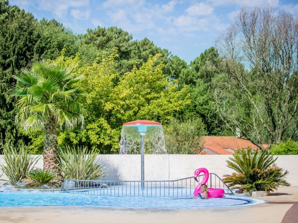 Vakantie naar Camping les Bruyères in Sainte Eulalie En Born in Frankrijk