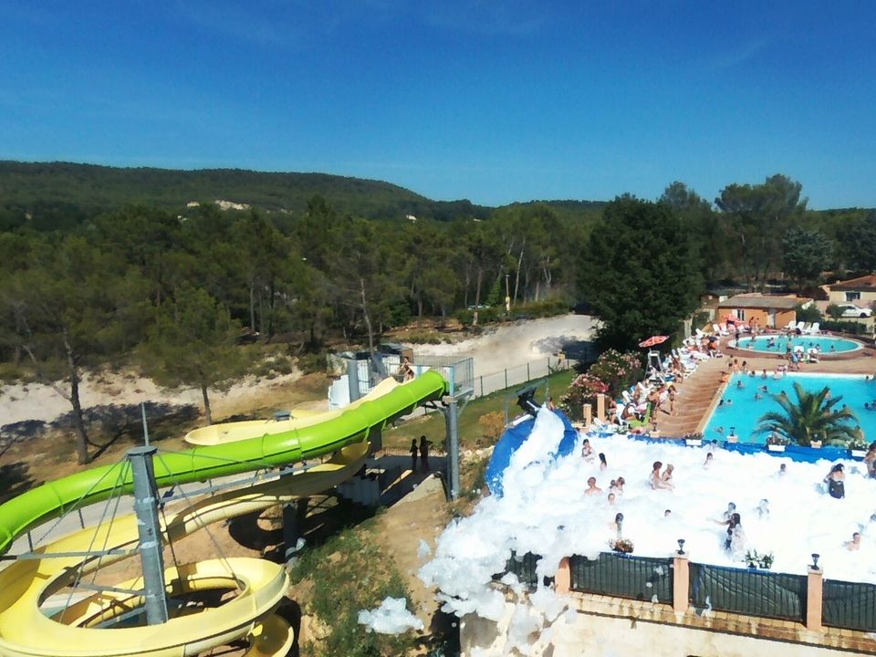 Vakantie naar Camping Les Cadenières in Villecroze in Frankrijk