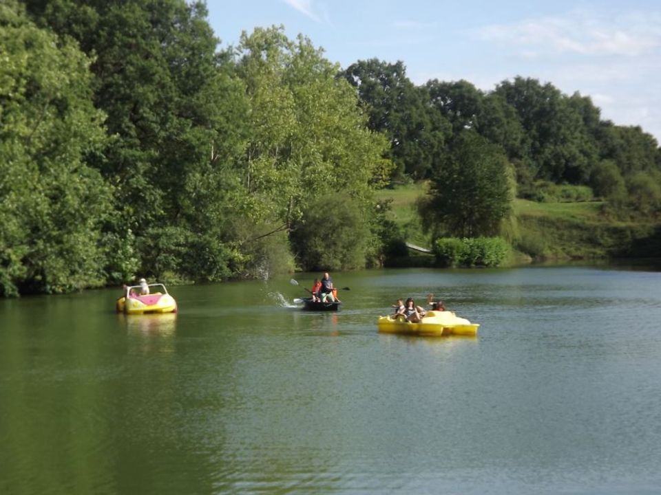 Vakantie naar Camping Les Logis de L'Oumois in Maulevrier in Frankrijk