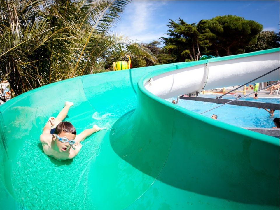 Camping Les Peupliers vanaf € 302.40,-!