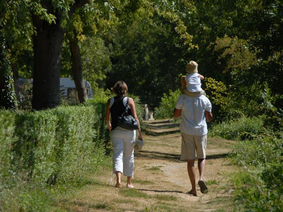 Camping Les Portes De L'Anjou vanaf € 202,-!